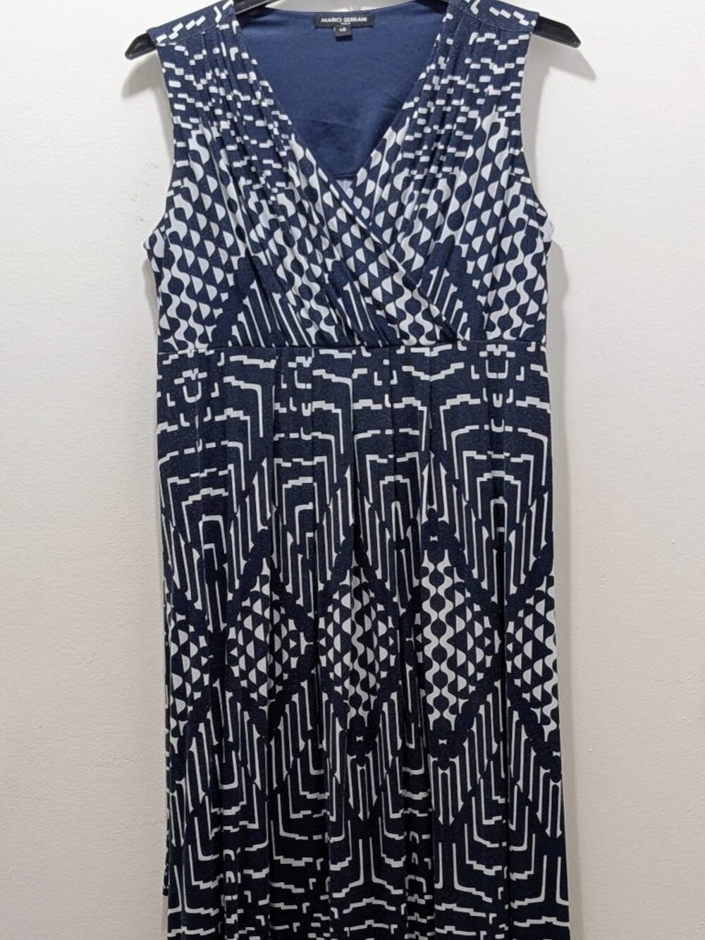 Mario Serrani Navy and White Geometric Print Maxi - Size L